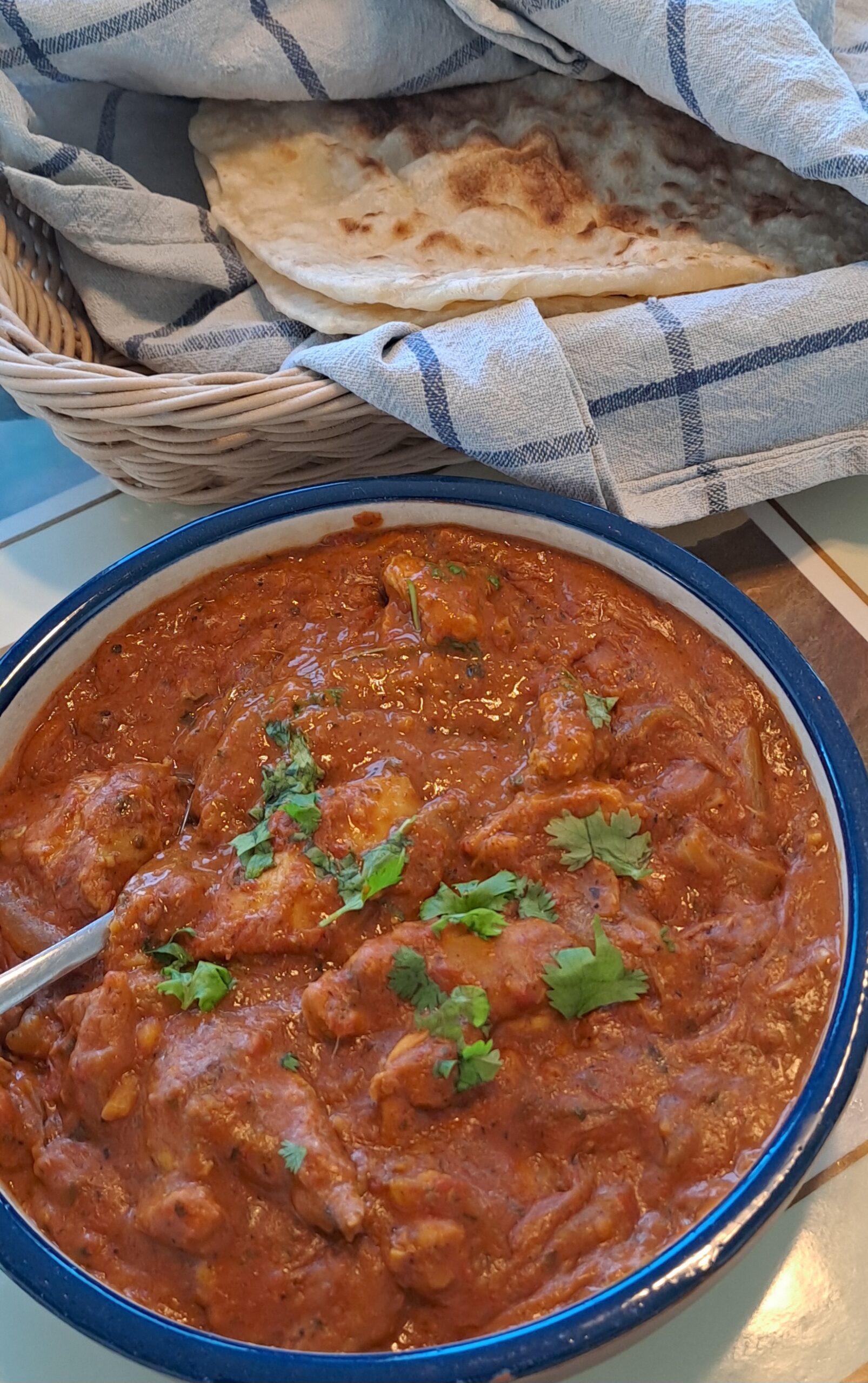 Dhabi chicken and nan bread