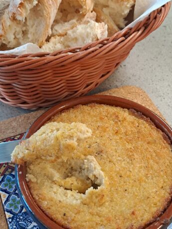 easy-peasy artichoke dip