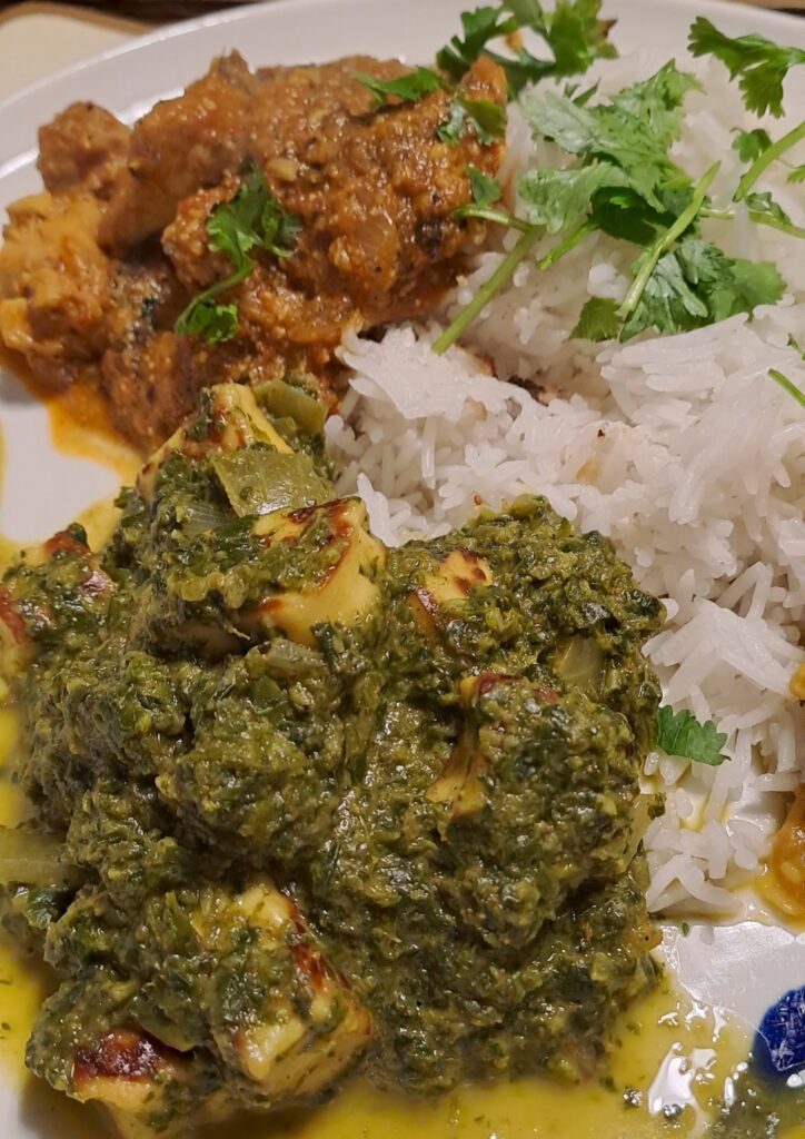 spinach and cheese curry with dhaba chicken